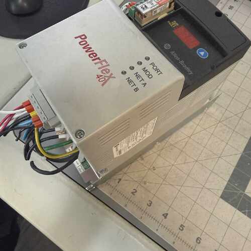 Allen Bradley Power Flex 4 Cat.No 22DD1P4N104 22rf012bs