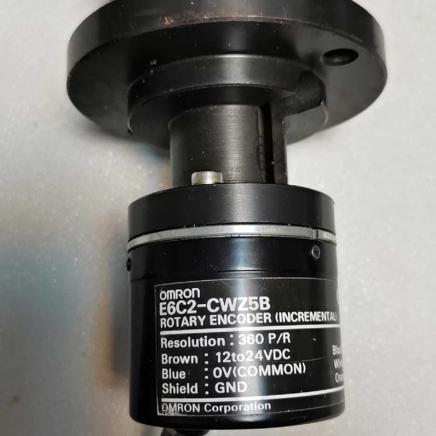 下单前咨询欧姆龙编码器E6C2-CWZ5B，品相，线长给1.3左右 - 实物图