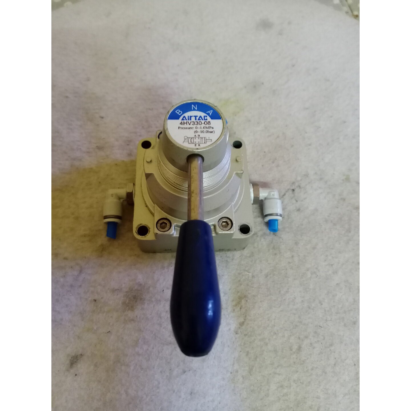 【议价-可维修】AirTAC手转阀4HV330-081台 /二手均有货