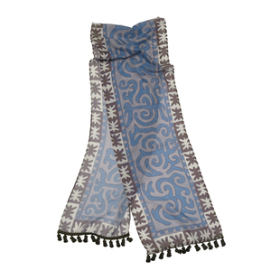 QSC轻薄飘逸流苏棕蓝配色哈萨克民族纹案长巾