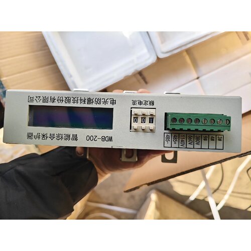 议价，B200智能综合保护器JS3G6.25MV2019年产带钢印带原包装成色