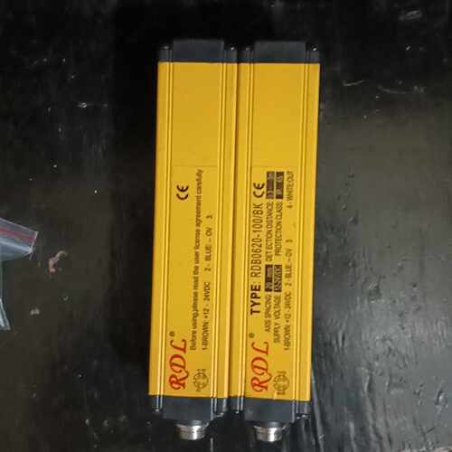溢价-日迪龙安全光栅，型号：RDB0620-100/BK，装机