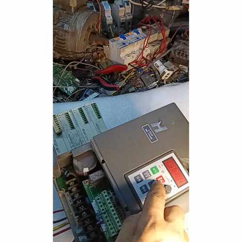询价红旗泰变频器RF300-4R0G/5R5P-4，4KW--