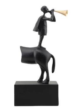 抽象金属吹唢呐马背少年雕塑摆件