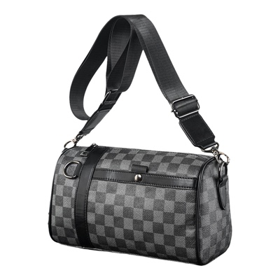 男士牛皮防泼水大容量斜挎包