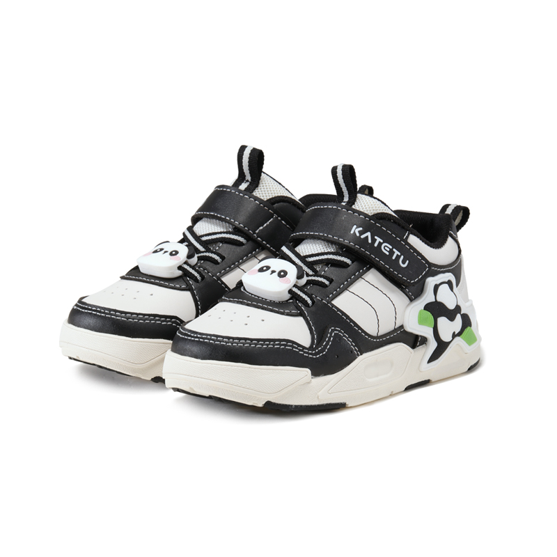 卡特兔儿童板鞋男童2026春季新品软底防滑儿童滑板鞋女童运动鞋