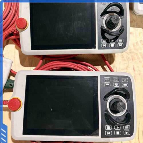 议价可维修ABBDSQC3120示教器DSQC3122示教器成色新功能正常屏幕