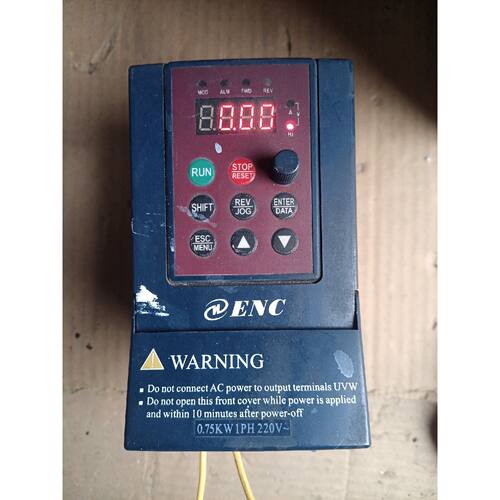 溢价-ENC易能变频器EDS3002S0007一台EDS80