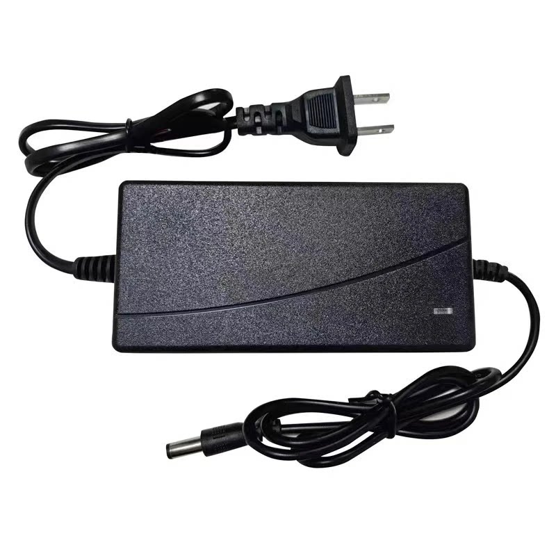 18V-98VF圆孔通用直充充电器