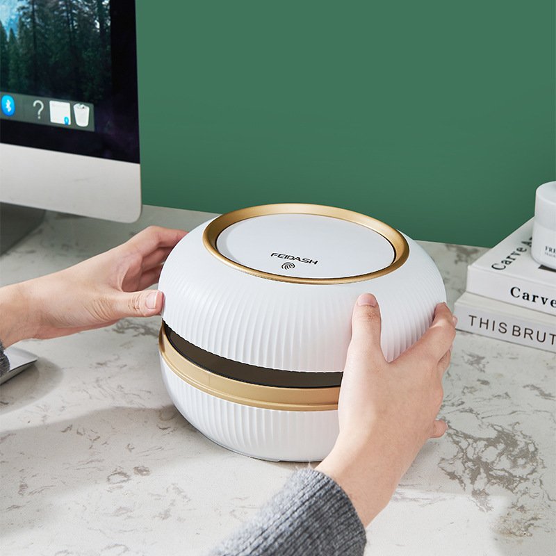 桌面垃圾桶小号家用迷你轻奢创意盖按压桌面式客厅办公室弹收纳桶