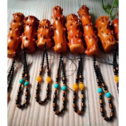 贵州檬子木手把件原木抛光带手绳木雕文玩把玩棍按摩红木棒工艺品