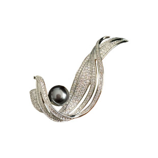 暗夜羽翼｜日本M家同款黑珍珠胸针小众设计轻奢羽毛西装大衣别针