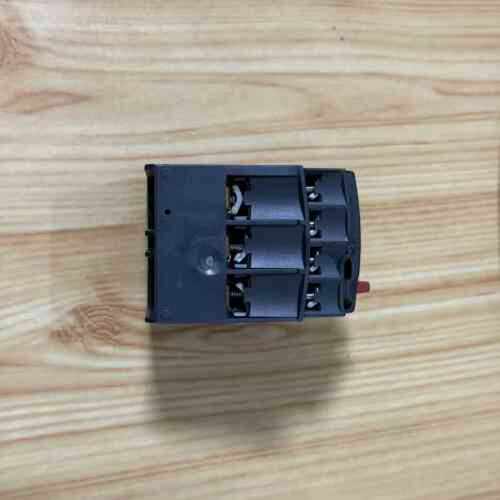 议价施耐德热过载继电器LRD16C，全新原装正品，带原厂包装盒。