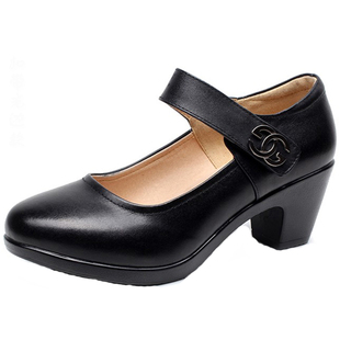 真皮圆头浅口女鞋中跟粗跟走秀模特鞋魔术贴大码单鞋中老年妈妈鞋