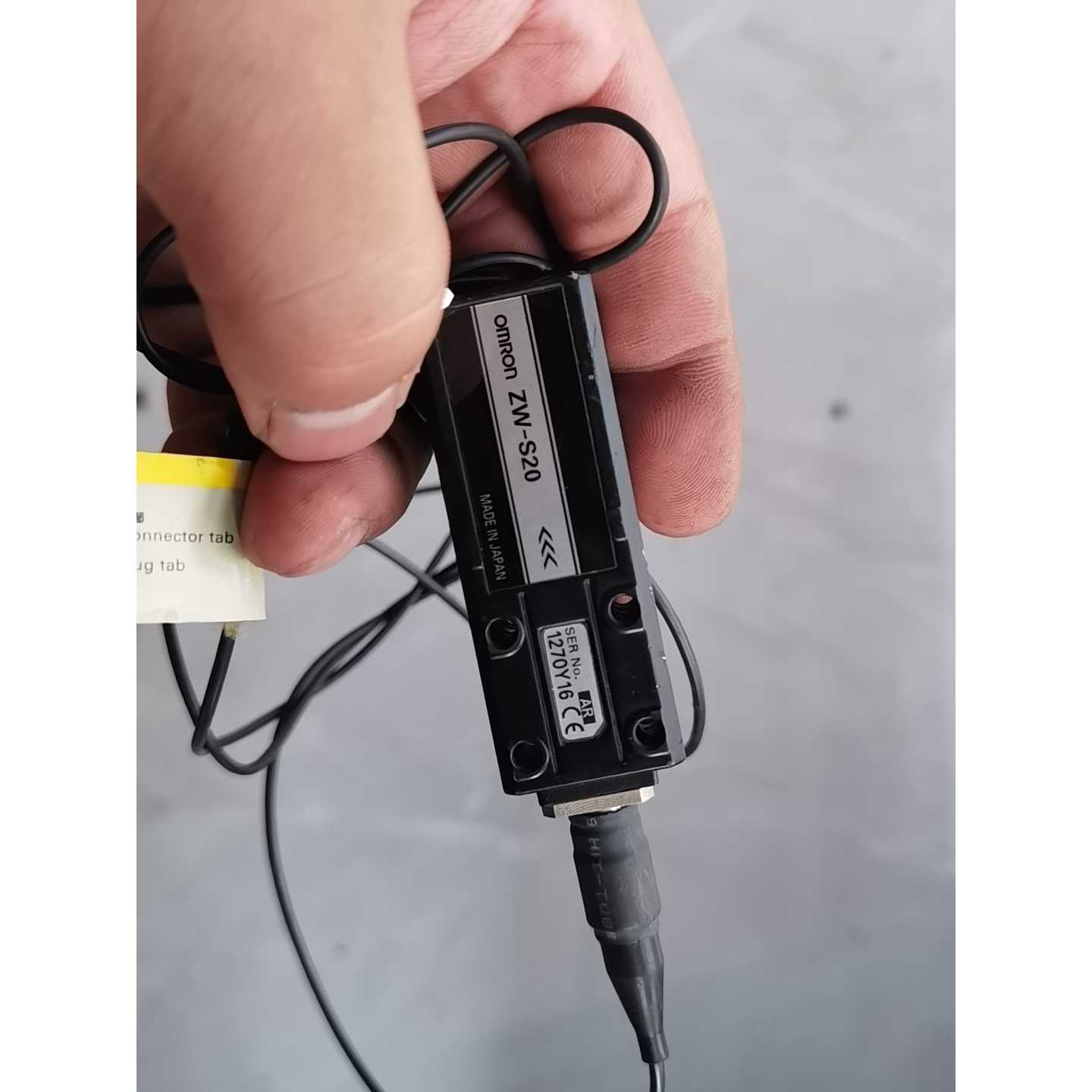 议价可维修欧姆龙OMRONZWS位移传感器拆机件带线成色还行有点