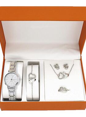 轻奢心形镶钻戒指仿真不掉色婚介礼盒装女朋友情人节礼物首饰全套