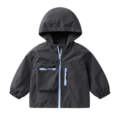 右欧男童山系冲锋上衣