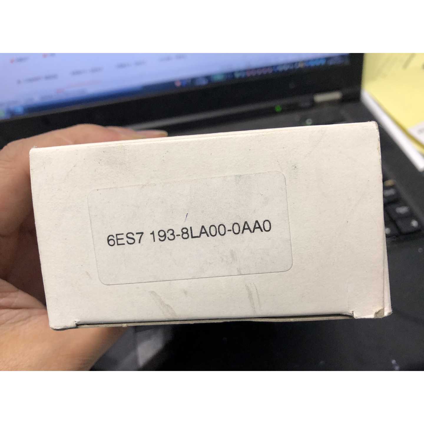 议价西门子6ES7193-8LA00-0AA0 充电器 6ES7 193-8LA00-0AA0