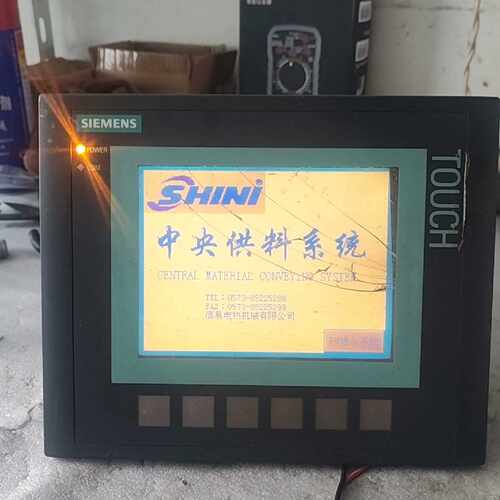 溢价-触摸屏，型号6AV6 640-0DA11-0AX0，K