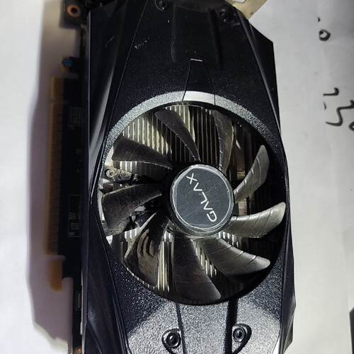 影驰1050 2g，成色如图，功能正常，接口新议价