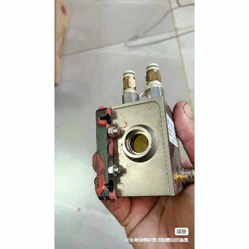 古奇激光打标机Q开关 QS27-3C-S 设备拆机，成色非常