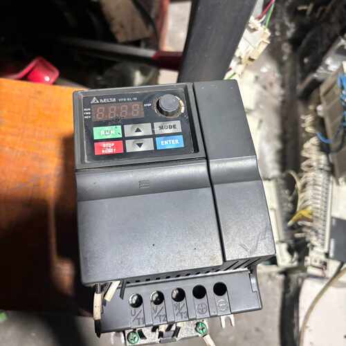 【询价】台达变频器4kw台达VFD040EL43W一台 成色不错适用