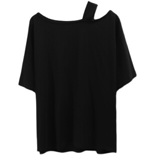 2026春夏新款设计感漏肩短袖T恤女宽松纯欲黑色露锁骨斜肩上衣