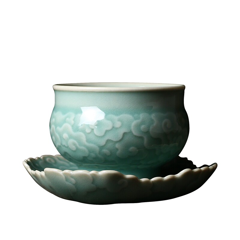龙泉青瓷王传斌全手工精刻云纹杯组一杯一托陶瓷高档主人杯品茗杯