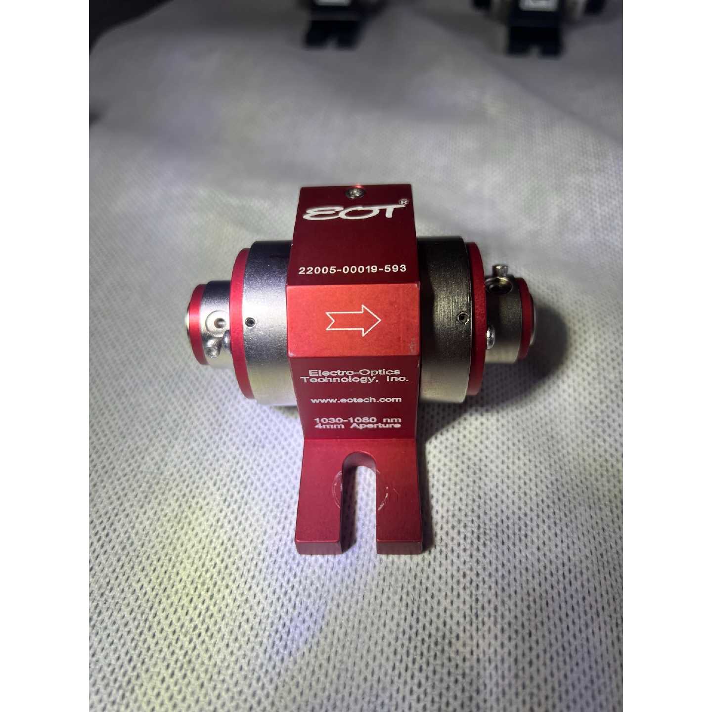 【请询价】美国赛诺龙EOT法拉第隔离器ElectroOptics