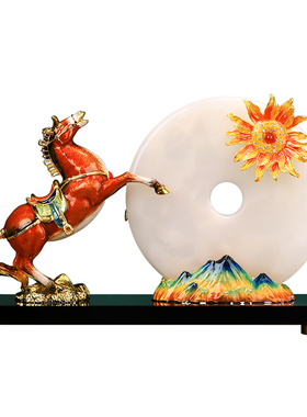 马到成功珐琅彩轻奢祝福摆件