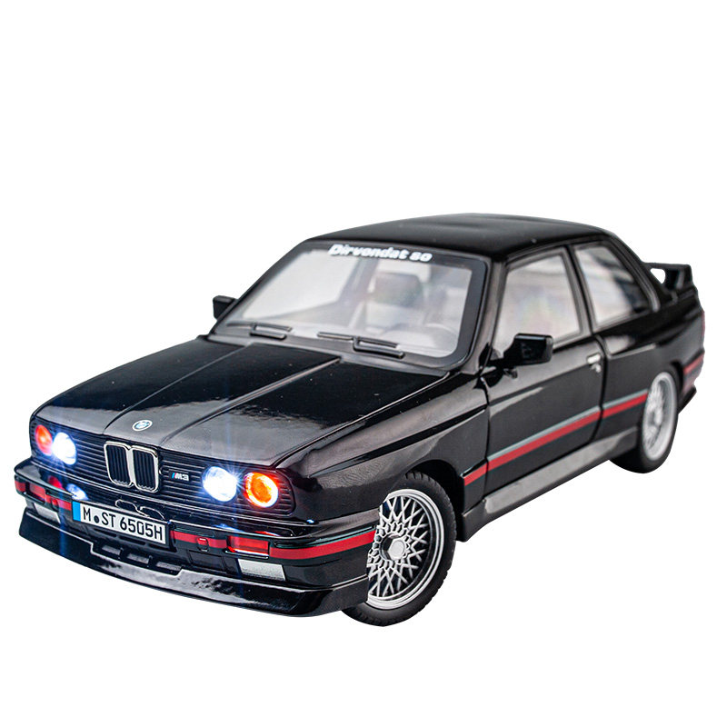 经典宝马M3合金仿真复古玩具车