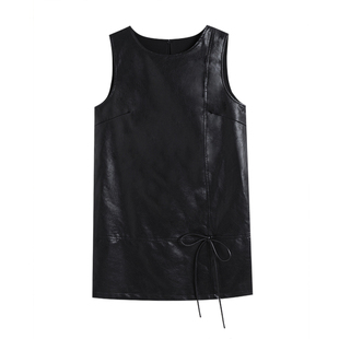 弥古黑色pu皮裙连衣裙女2025新款秋冬马甲裙背心裙小个子a字短裙