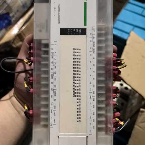 咨询后拍施耐德PLC TM218LDA40DRN  设备拆机，实物图