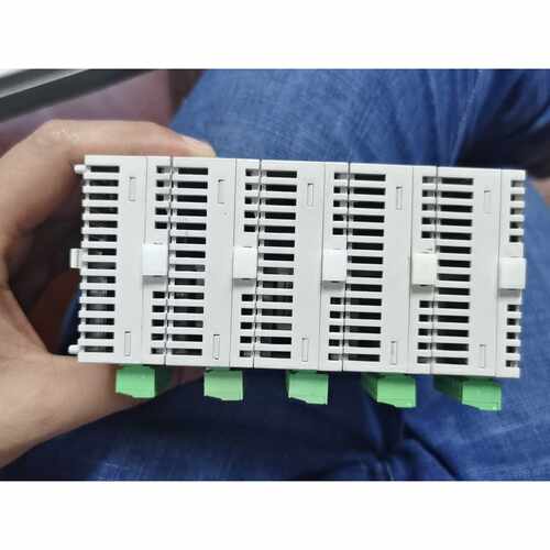 台达DVP08SN11R,成色见图，功能包好，需要私聊，议价
