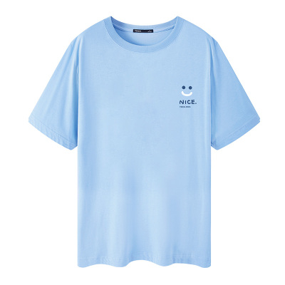 天蓝色T恤，打造阳光少年感！