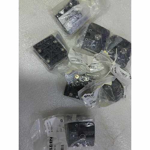 议价德国BELDEN隆堡0911ANC101连接器可维修