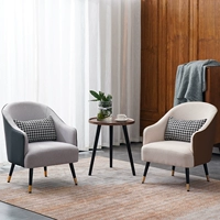 Два стула + журнальный столик из орехового дерева.