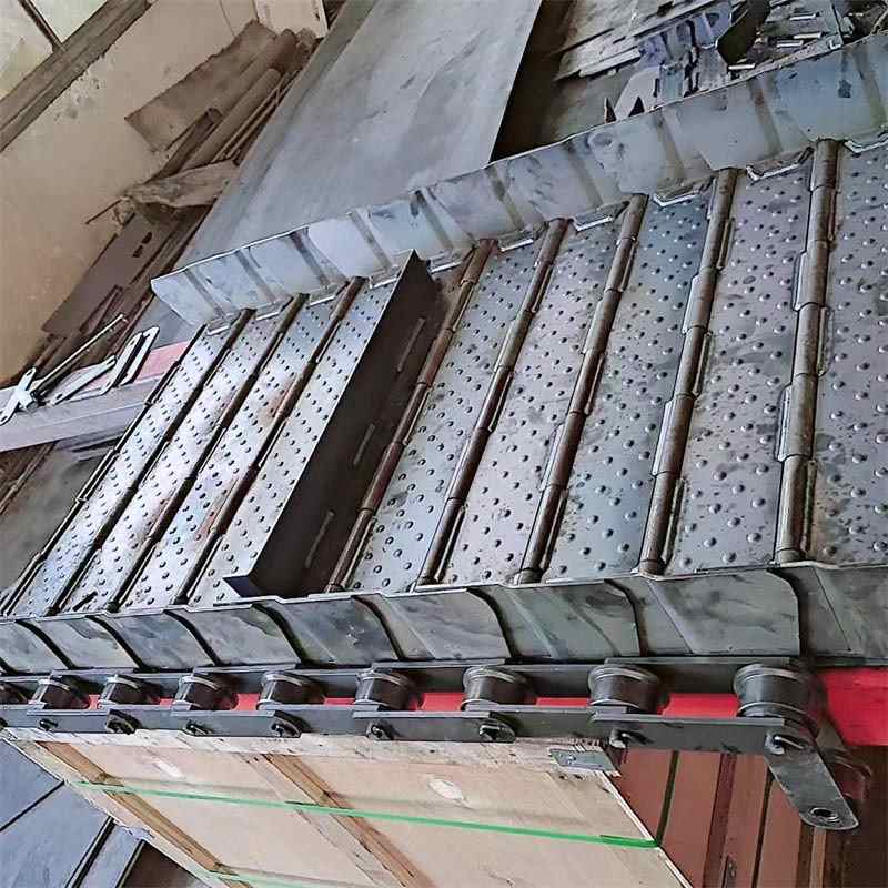 生产带式废料输送机链板机床制造排屑机传动链板爬坡提升输送链板