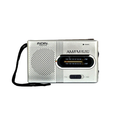 老人便携式调频收音机搜台听新闻