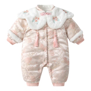 三个月宝宝漂亮的百日宴女宝装冬季婴儿百天仪式感中式衣服拍照