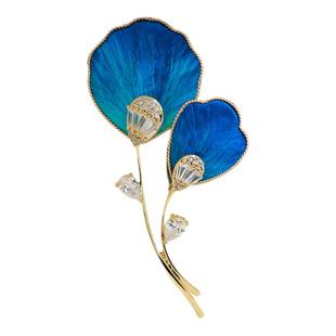 轻奢高档非遗绒花银杏叶胸针时尚精致胸花高级感西装配饰别针礼物