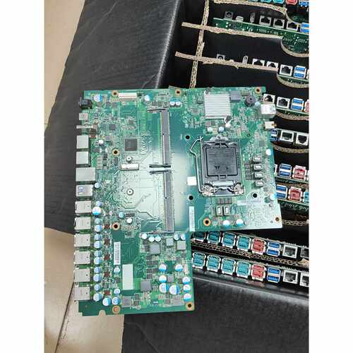 询价-MC12B Ver.0.2主板，支持8-9代CPU。主板成色