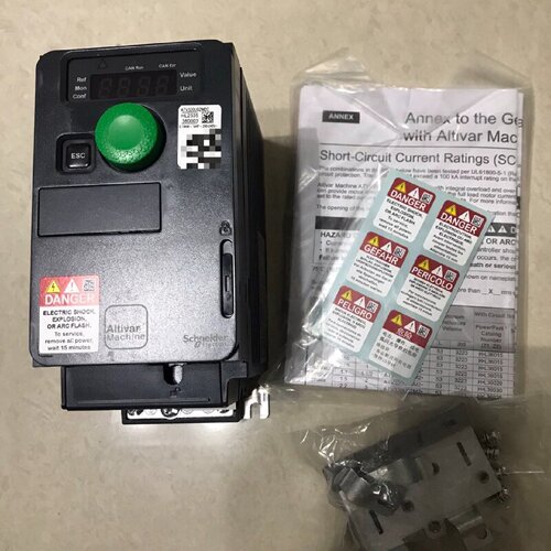 议价施耐德  变频器 ATV320U02M2C 全新原装正品  议价出售 现货
