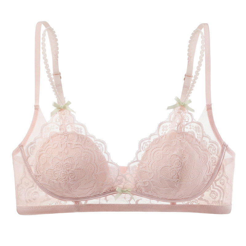 六只兔子三角杯内衣女薄款显瘦胸罩无钢圈收副乳防外扩蕾丝文胸