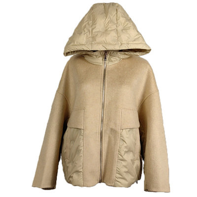 连帽羊毛宽松羽绒服压花厚短款