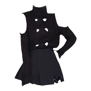 For Love and Lemons结构缆线露肩镂空交叉针织高领毛衣女