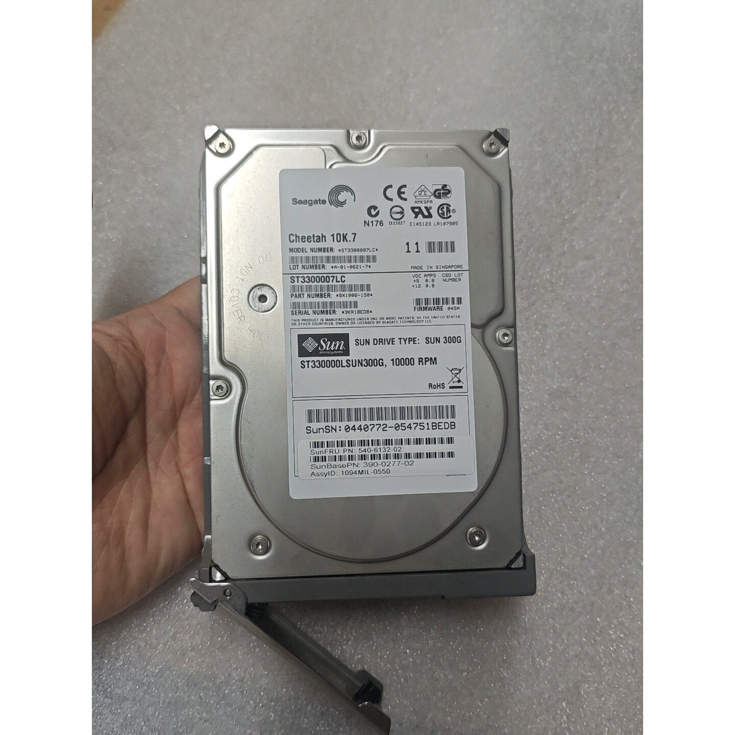 议价可维修SUN300G专用SCSI硬盘ST330000LSUN