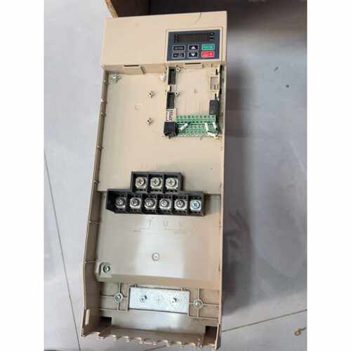 询价伟创变频器 AC300-T3-030G/037P 成色实物图
