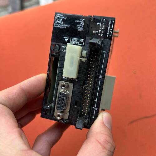 议价omron 欧姆龙 CJ1M-CPU22 二手拆机一个