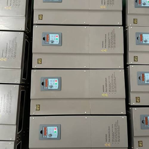 询富仕通变频器TD80110G132P402380v